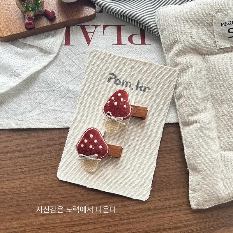 2 szt. Uroczy klips do włosów dla dziewczynki Słodki koreański styl kokardka grzybki Klips BB dla malucha Kawaii wsuwka do włosów Akcesoria do włosów dla dzieci