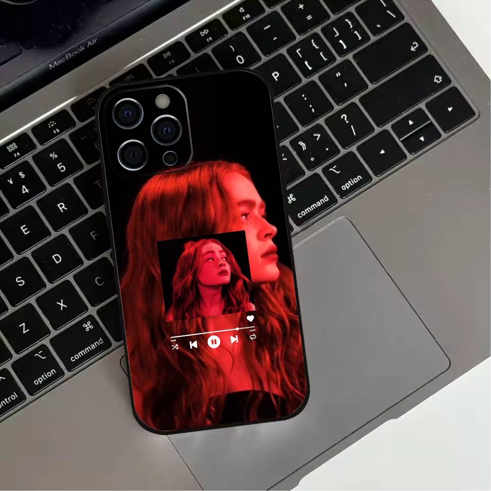 A-Actress S-Sadie Sink Phone Case For iPhone 17,16,15,14,13,12,11 Plus,Pro Max,XS,Soft Silicone Black Cover
