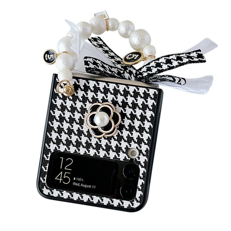 Black And White Qiandongge Light Luxury Mobile Phone Case For Samsung Zflip4 Women'S Folding Flip Portable Camellia