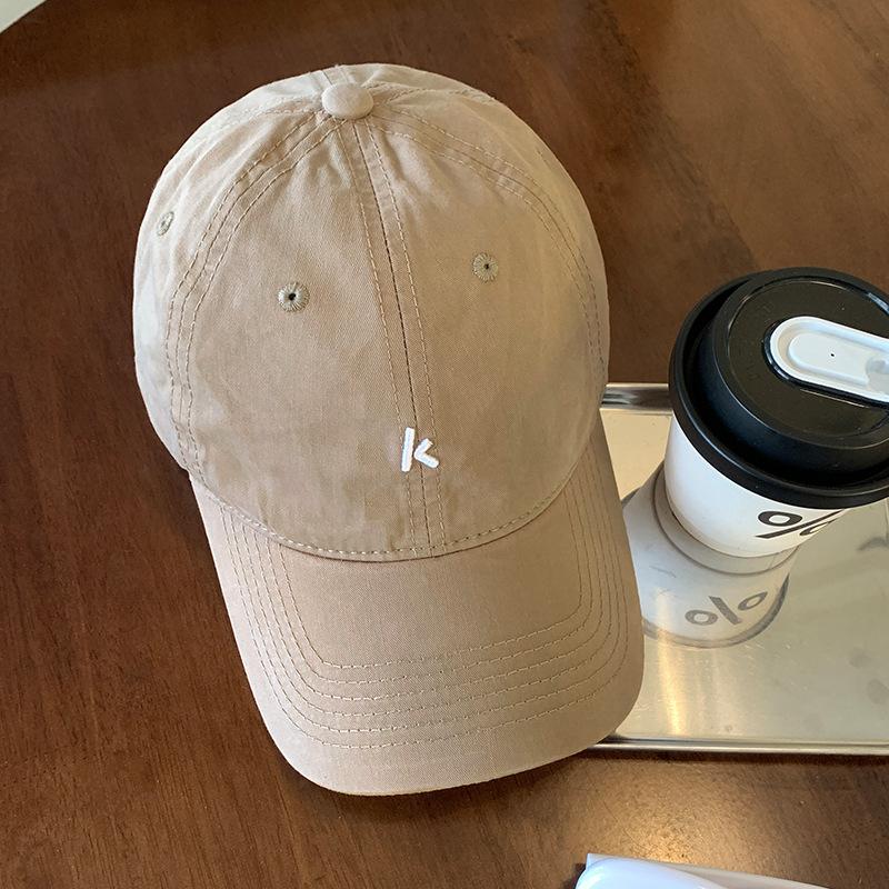 Embroidered Soft Top Baseball Cap Can Be Worn In All Seasons, Wide Brim To Show the Face, Small Sports Cap