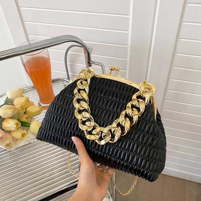 

Новая простая плиссированная сумка женская ретро сумка-ракушка на цепочке кроссбоди модная трендовая на плечо женская сумка чёрный
