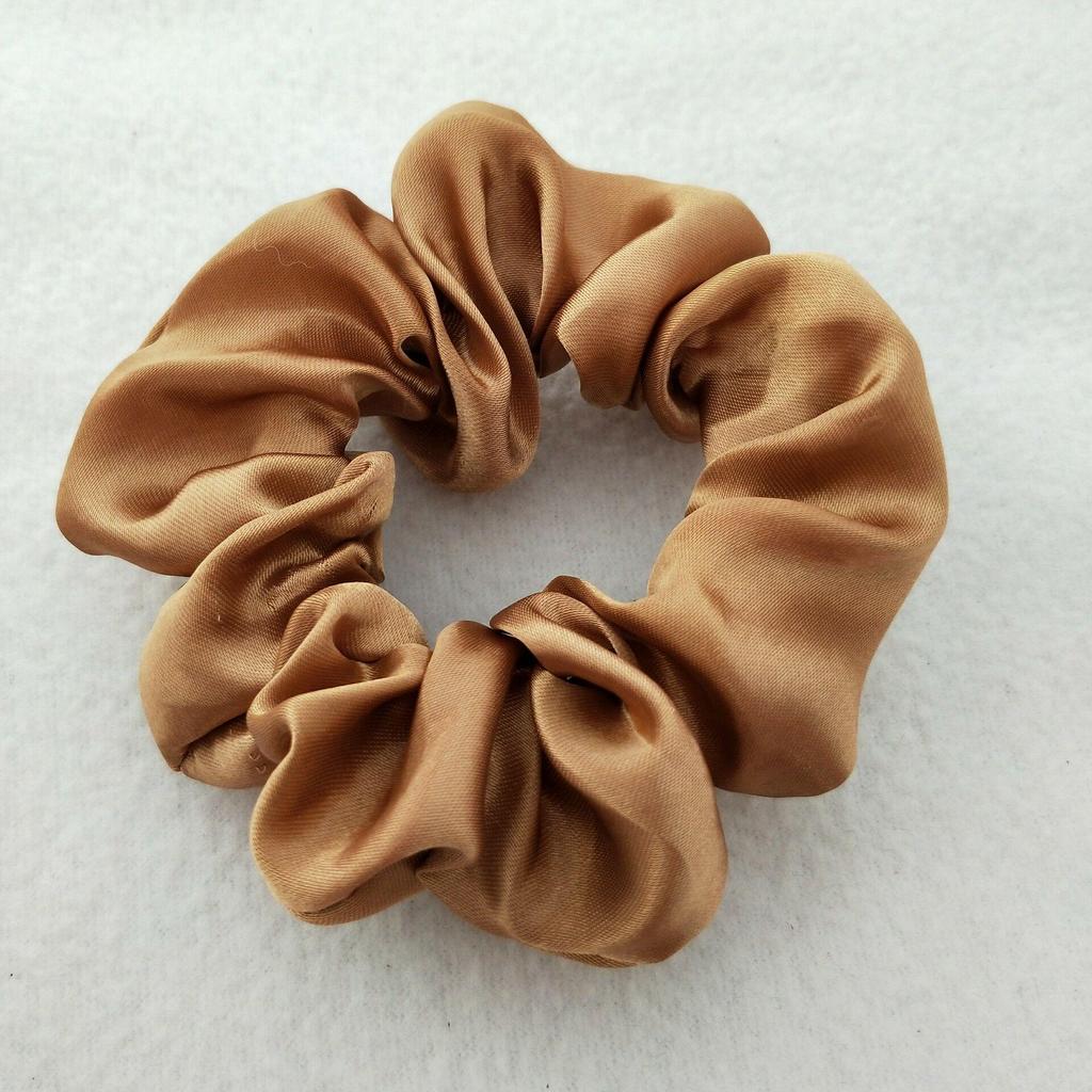 Satin Silk Hair Tie: High-End Women's Rubber Band for Elegant Buns