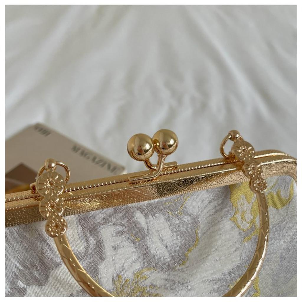 Handbag Women Fabric Embroidered Tassel Chain Strap Daily Party