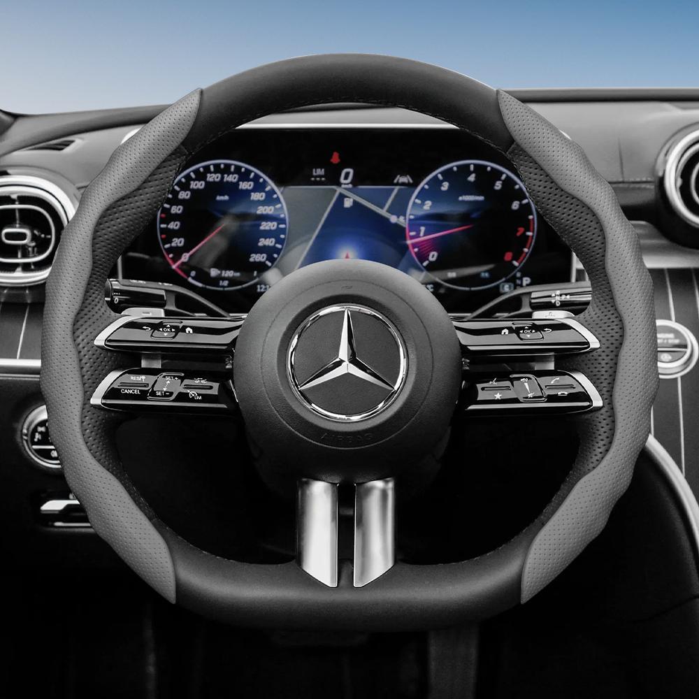 Steering Wheel Cover for Mercedes-Benz, Wave-Shaped Sporty Design, Breathable Leather, Segmented, Non-Slip, Sweat-Absorbing Protective Case
