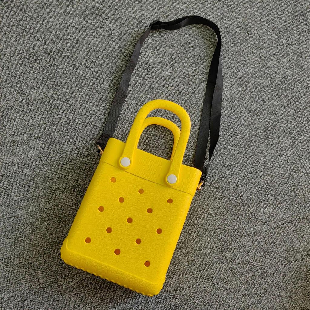 Stylish Western-Style Cartoon Shoulder Bag: Versatile, Cute, Celebrity-Inspired Messenger