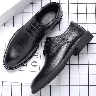 Herren Lederschuhe Sommer neu Businesskleid Übergröße Herrenschuhe Britischer Trend Casual Bräutigam Hochzeitsschuhe