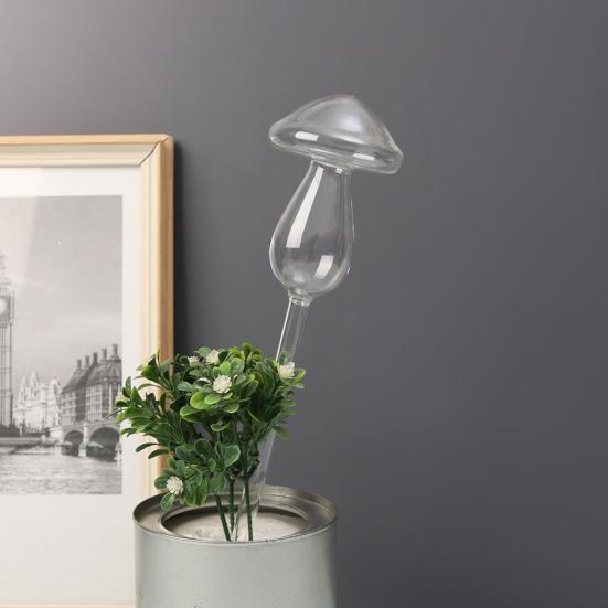 Plant Watering Bulb Animal Flower Design Self Watering Globes Planter Insert Automatic Watering Device for Indoor Plants When Vacation