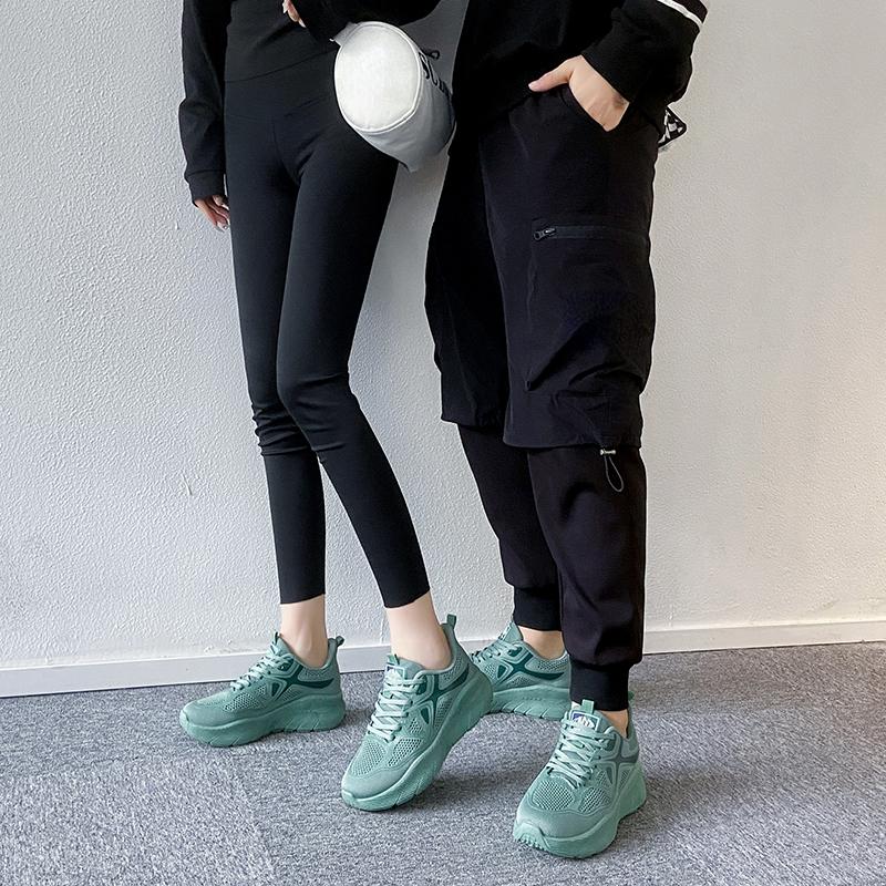 Unisex Sneakers Lightweight Running Shoes Gym Sports Shoes Womens Sneakers Mens Sneakers