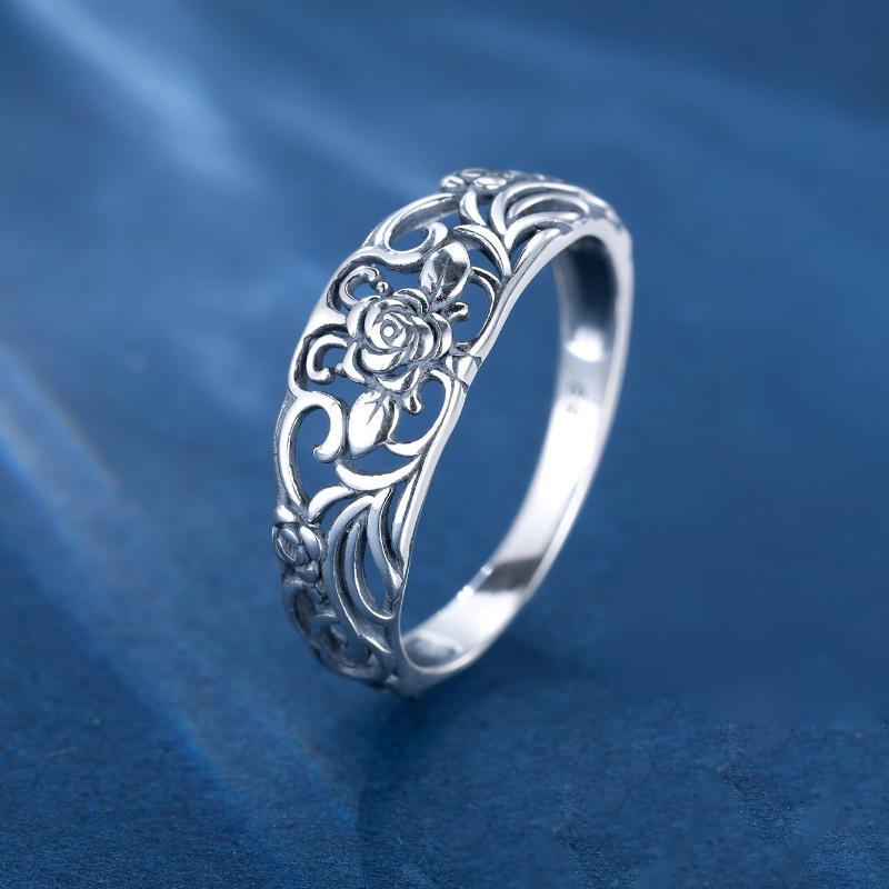 Vintage CopperColor Hollowed Out Carved Floral Pattern Ring, Women's Creative Holiday Accessory Jewelry
