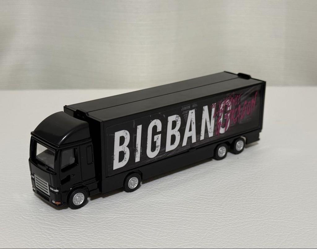 [USED] Price Reduced BIGBANG LAST DANCE Tour Track G-Dragon