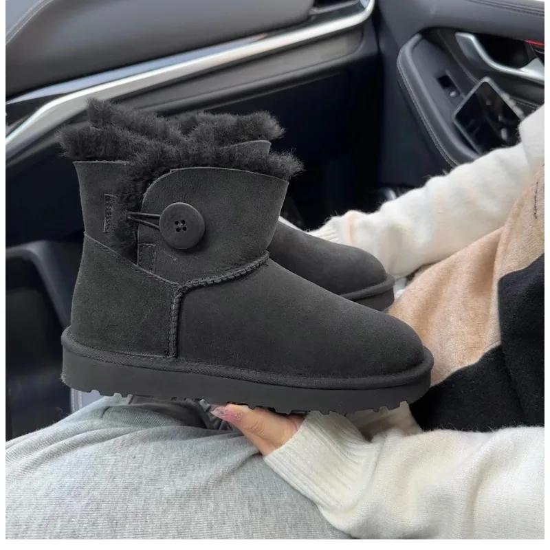 Fashion One Button Low Cut, High-end Quality 2-in-1 Genuine Leather, Real Wool, Sheepskin Fashionable and Warm Chestnut Thick Snow Boots