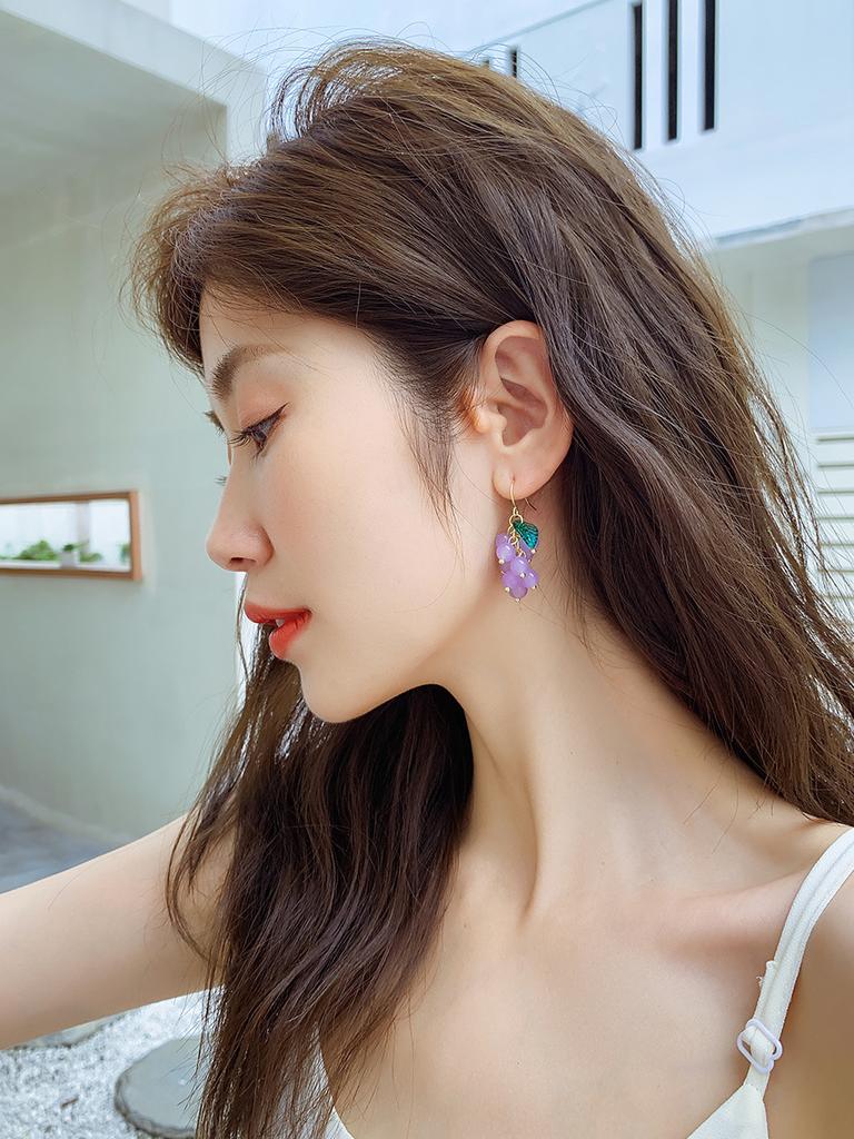 Sweet Summer Xiaoqing Sweet Beaded Ear Hook Temperament Purple Grape Fruit Earrings Fashion Personalized Ear Jewelry Women