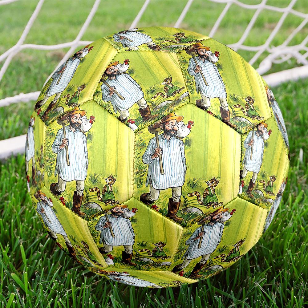Pettson and Findus Theme Size 5 Soccer Ball, Suitable for Both Indoor and Outdoor Matches, a Gift Suitable for Everyone.