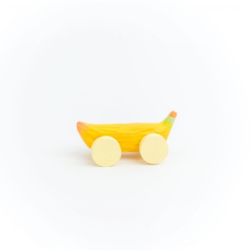 Wooden Banana Car Desk Decor With Cartoon Style And Gift For Birthdays