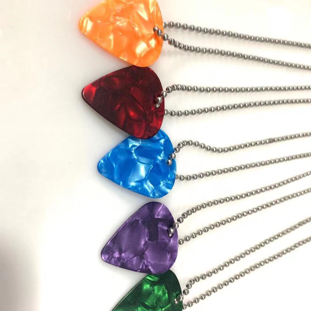 

Металлическое ожерелье с медиаторами для гитары и бас-гитары - Аксессуары для музыкальных инструментов Necklace + Metal Picks