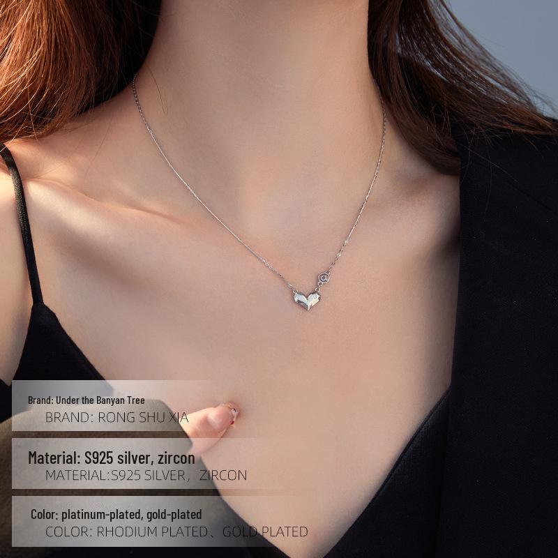 Banyan Tree S925 Silber Herz Anhänger Halskette für Frauen - Minimalistisches 3D Buchstaben Design an Schlüsselbeinkette