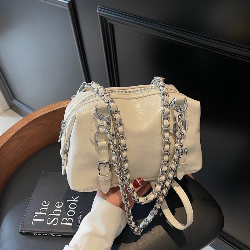 Niche Design Women's 2025 Summer Versatile Korean Chain Shoulder Crossbody Pillow Bag