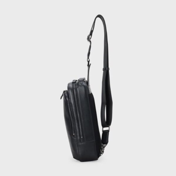 Takeo Kikuchi BLACK ROYAL Body Bag Black (119) 00 (FREE)