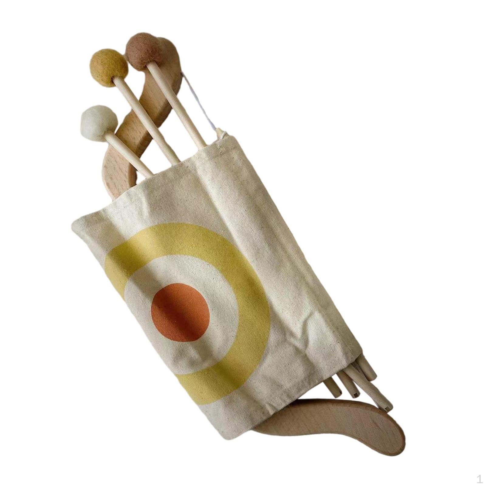 

Дерев яний лук і стріли ручної роботи включають 3 стріли для дитячої гри на свіжому повітрі.