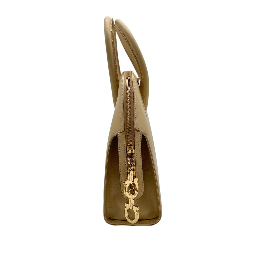 Used Salvatore Ferragamo HandbagHandbag Beige Leather Women