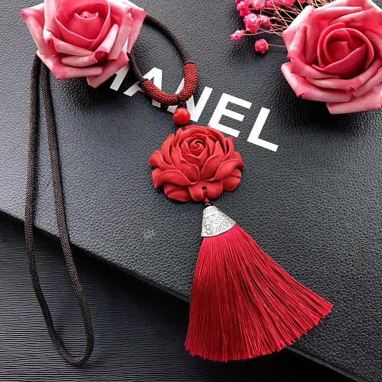 Neoclassical Chinese red cinnabar fringed necklace retro fashion long versatile sweater chain four seasons ethnic style accessories