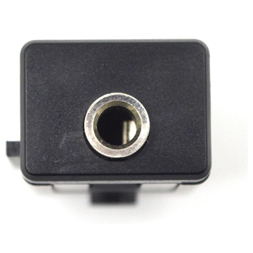 Car Stereo Auxiliary Input Socket Plastic Connector With Corrosion Resistant Contacts For Select Automobile Models 5Q0035724