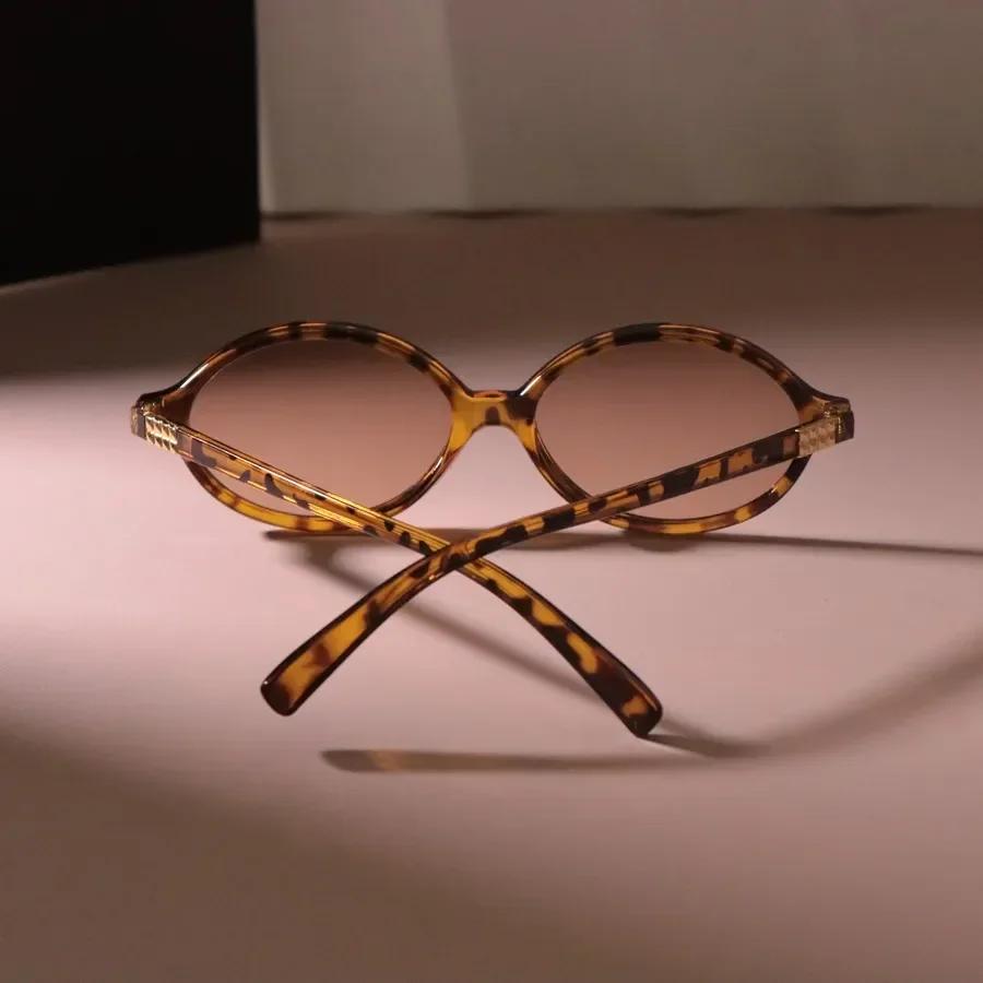 Óculos de Sol Oval Pequeno Armação Casual Mulheres Homens Óculos de Sol Feminino Cores Espelhadas Marca de Designer Moda Óculos de Luxo