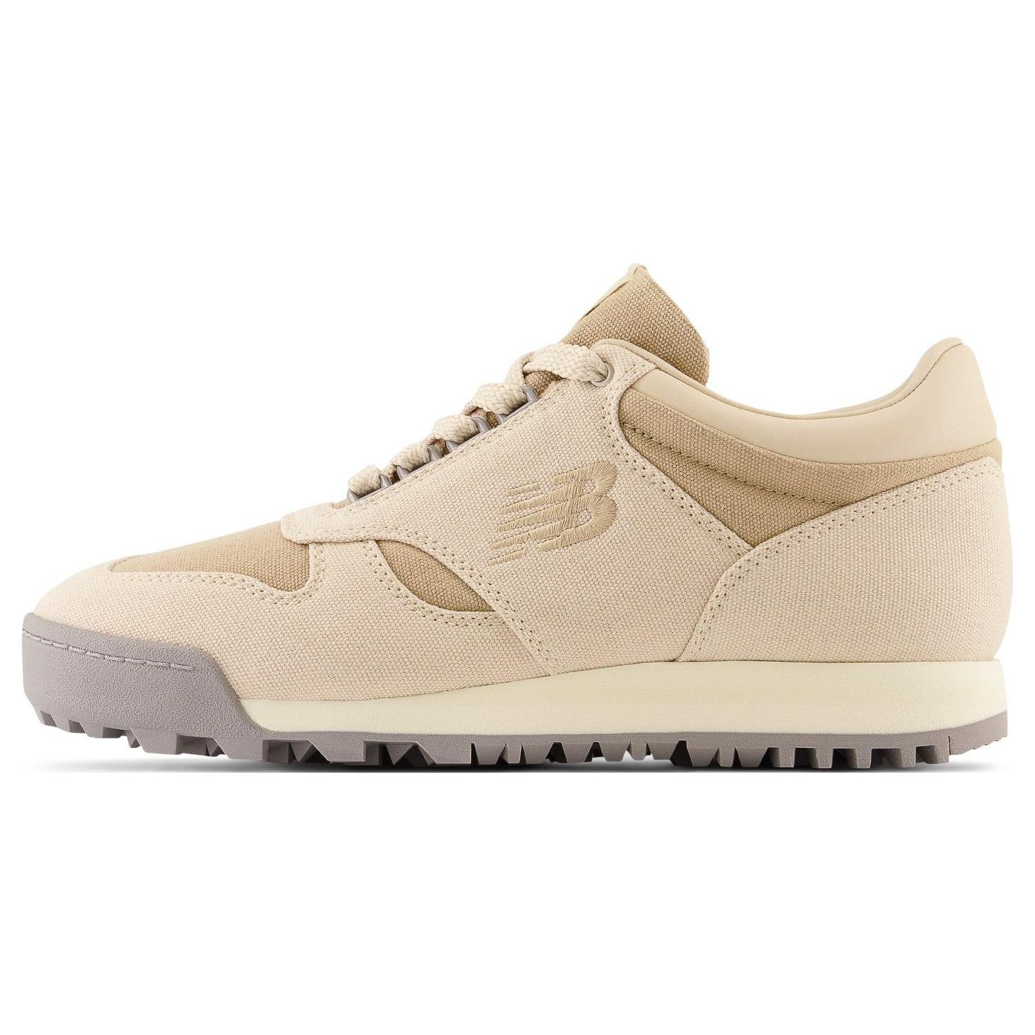 

New Balance Rainier Low Sandstone Unisex Sneakers Tan Beige UALGSCP 41.5