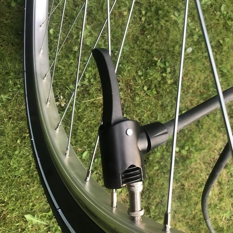 Cyklistický doplněk Kolo Jízdní kolo Cyklistika Duše Pneumatika Výměna Presta Dvojitá hlava Adaptér pumpy Vzduch Ventilek Užitečná součástka kola Pumpa