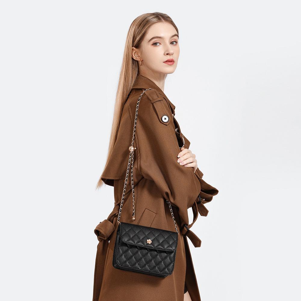 New Trendy Fashion Versatile Niche Women's Bag High-end Stylish Chain Bag Single Shoulder Crossbody Bag Quilted Bag