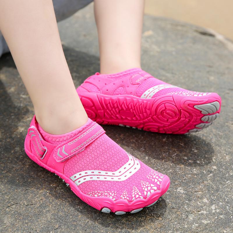 Quick Drying Wading Sneakers for Boys Girls Breathable Kids Swimming Aqua Shoes Anti-slip Lightweight Water Sports Shoes for Surfing Diving Boating