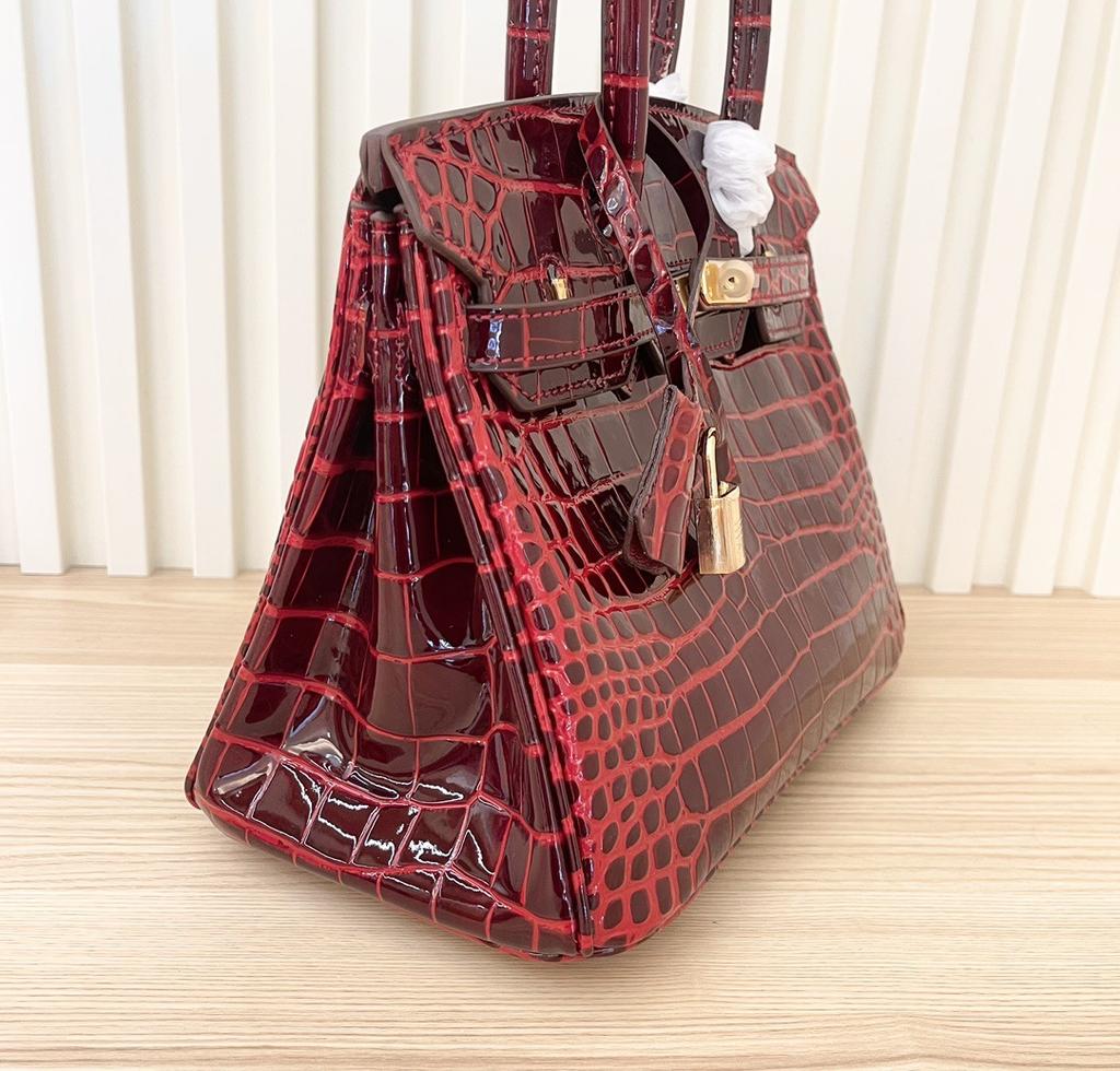 2025 New first-layer cowhide crocodile pattern, cross-border fashion genuine leather women's bags, handbags, shoulder messenger bags