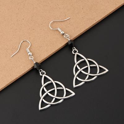Pendientes colgantes de triqueta geométrica estilo gótico vintage de color plata para mujer, con nudo celta irlandés, joyería wiccana.