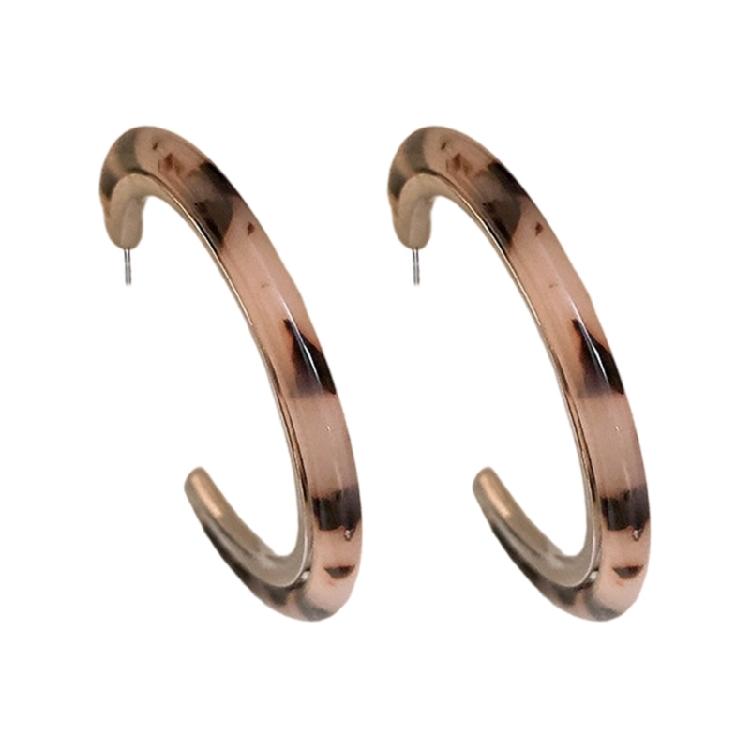 Fashionable Leopard Round C Hoops Earrings Designs for Comfortable and Styles Suitable for Any Occasions Outfits