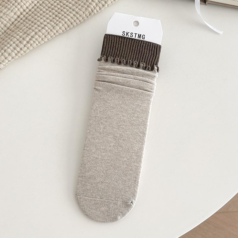 Female Spring and Autumn All Match Match Color Fungus Edge Roll Edge In The Tube Pile Cotton Socks