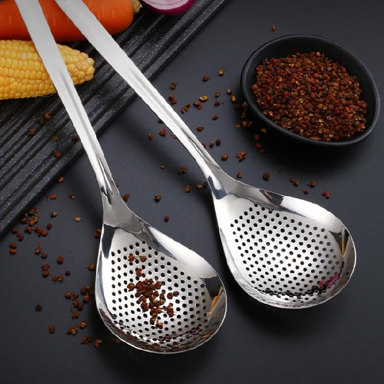 Household Dumplings Ladle Long Handle Pepper Colander Heavy Duty Food Strainer Spoon for Frying & Cooking