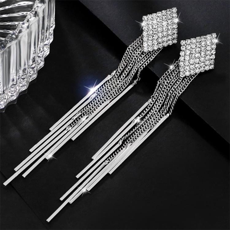 Korean Style Exaggerated Women Girls Shiny Rhinestone Earrings Luxury High Quality Big Crystal Ear Rings Decoration Lady Jewelry