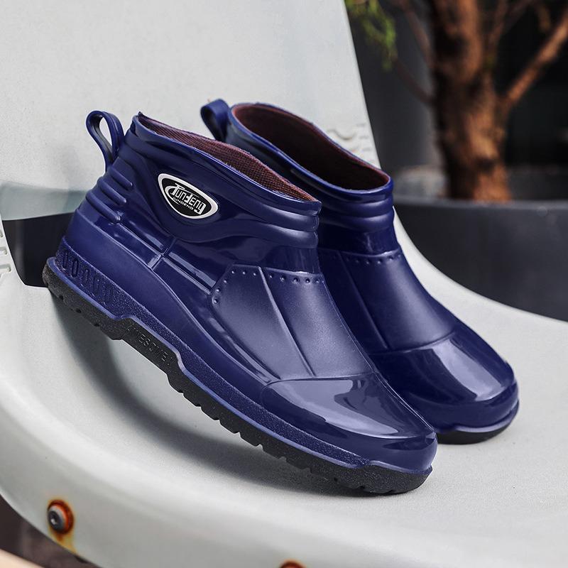 Rain shoes men's trend fashion non-slip short tube kitchen work fishing warm waterproof rain boots car wash water shoes rubber overshoes