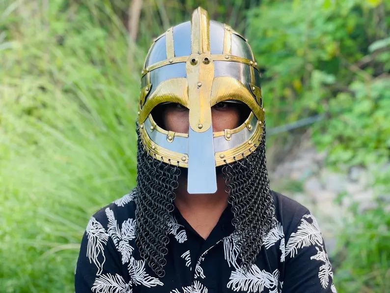 

Viking Spangenhelm Helmet: 18 Gauge Steel, Chainmail Aventail, LARP Cosplay срібний