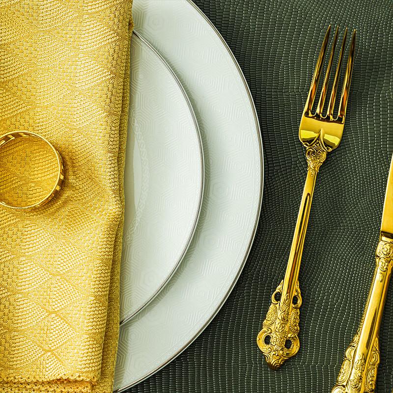 Elegant Chinese Style Bone China Tableware Set