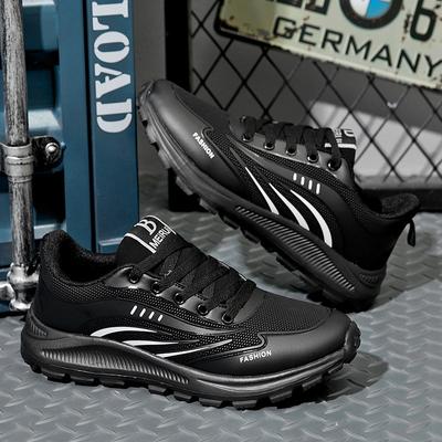 Încălțăminte pentru bărbați – Adidaşi