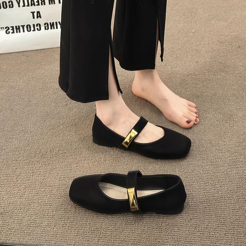 

Черные с ретро-весенне-осенние туфли Мэри Джейн Xiaoxiang, женские туфли на плоской подошве с круглым носком, с открытой союзкой 40 чёрный