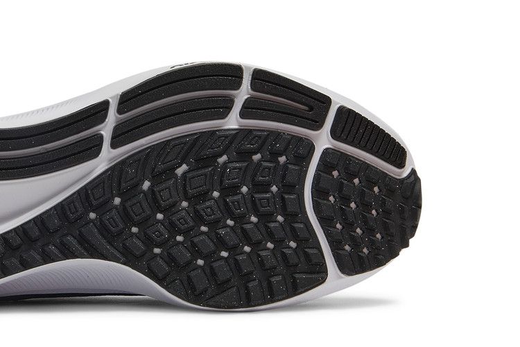 Nike Air Zoom Pegasus 38 Black White (Women's)