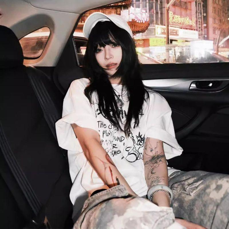 

Plus-Size American-Style Short-Sleeve Women s Summer Graffiti Print Couple s Half-Sleeve T-Shirt, Oversized Loose Large-Size Top, Trendy White XXL [Recommended 130-145]