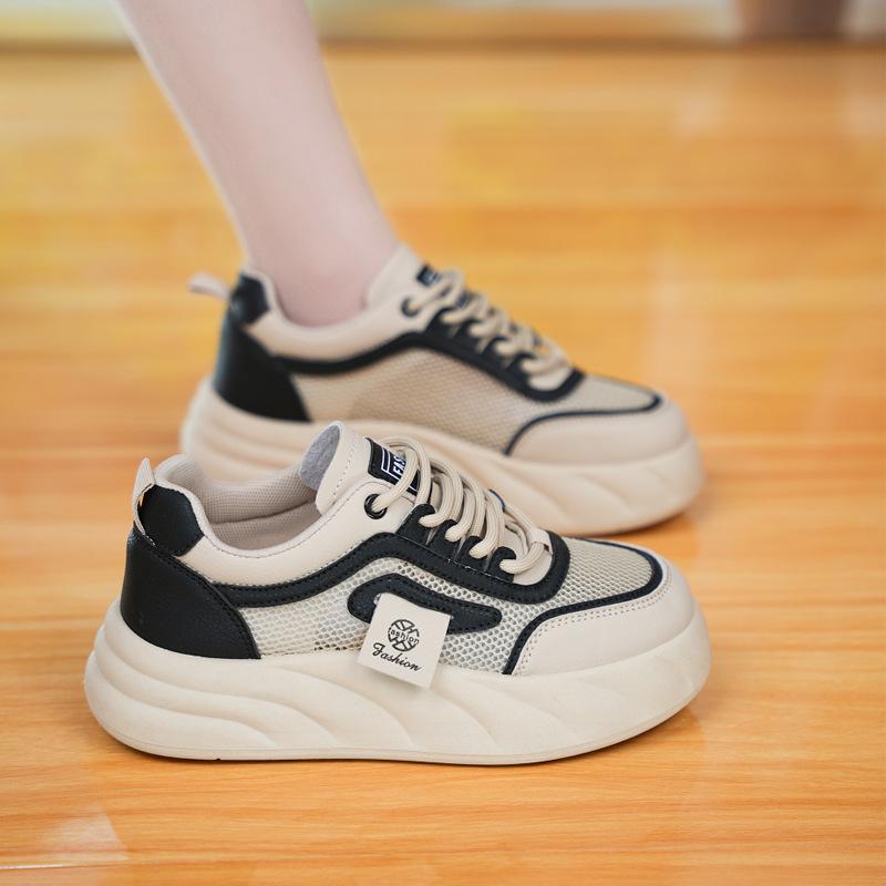 

2024 summer little white shoes new mesh ins female students height increase sports board shoes trendy casual shoes street shot 35 чёрный