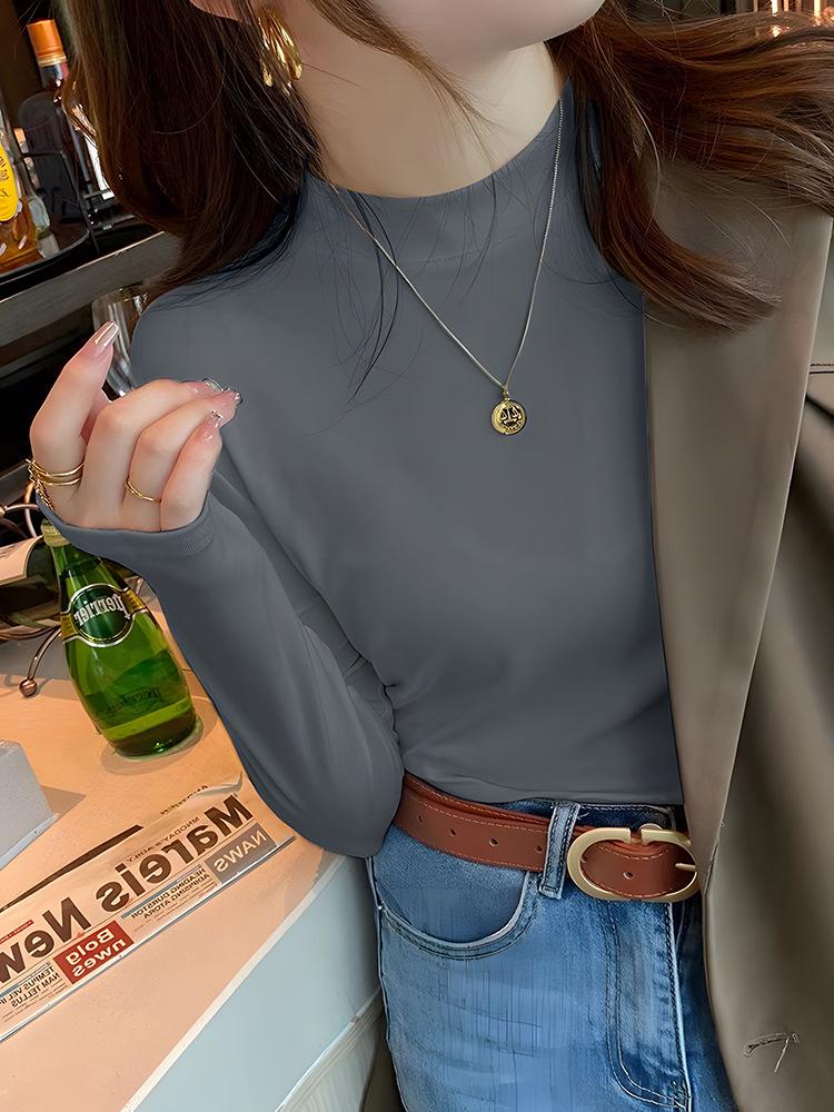Women's Slim-Fit Stand Collar Long-Sleeve Fleece Base Layer Top - White, Ideal for Autumn and Winter Layering.