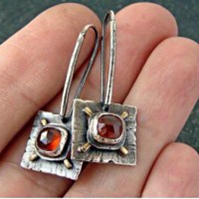 Vintage Temperament Inlaid Faux Red Zircon Earrings Boho Personality Copper Plated Square Earrings Zircon