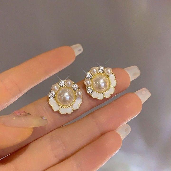 Geometric Korean Fashion Light Luxury Niche Stud & Dangle Earrings for Summer