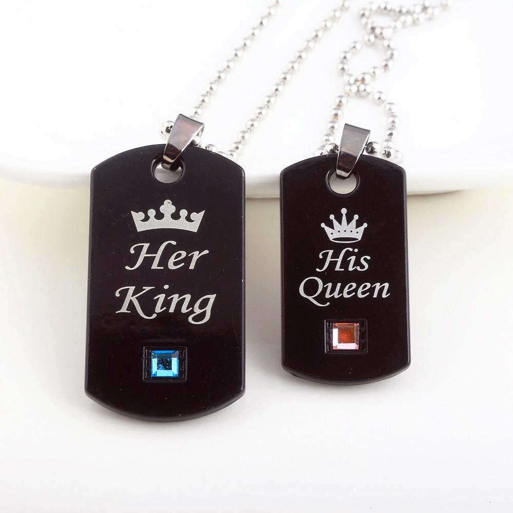 Her King & His Queen Couple Military Card Necklace Pendant Valentine's Day Wedding Anniversary Crown For Man Women Jewelry Gift