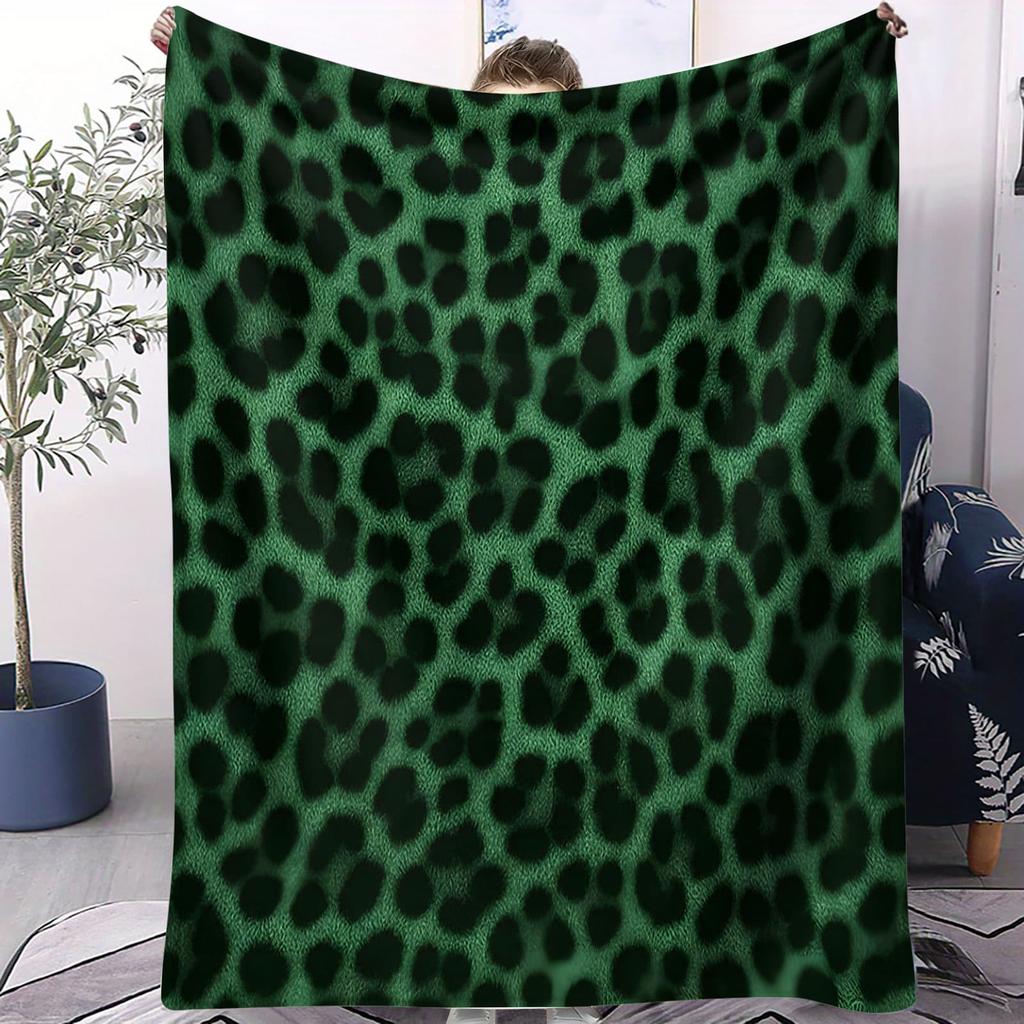 Black White Misty Leopard Print BlanketMinimalist Wild Style Fleece Throw for Beds Sofa Home Decor Adults Kids Cozy Warm Gift